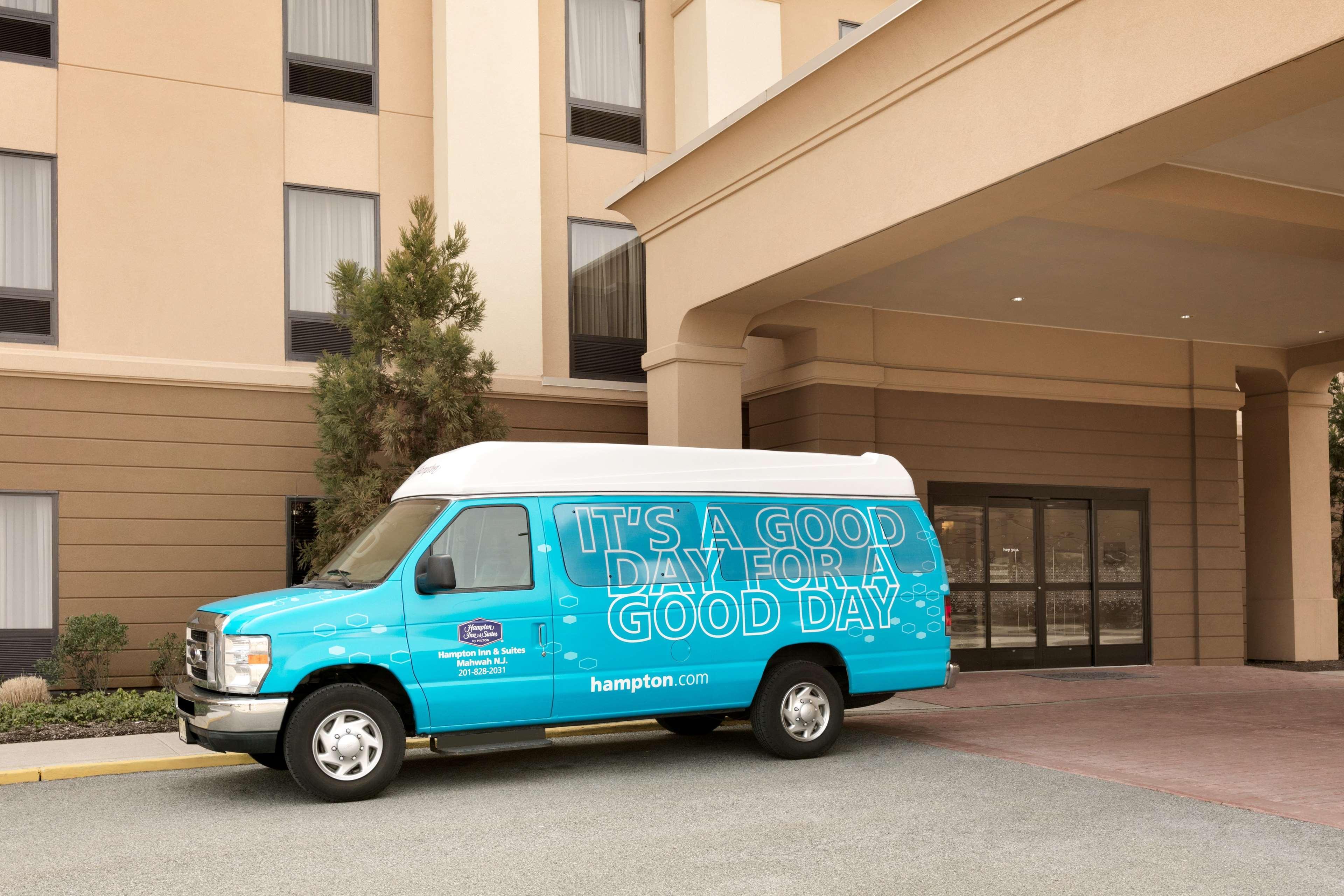 Hampton Inn & Suites Mahwah Exterior foto