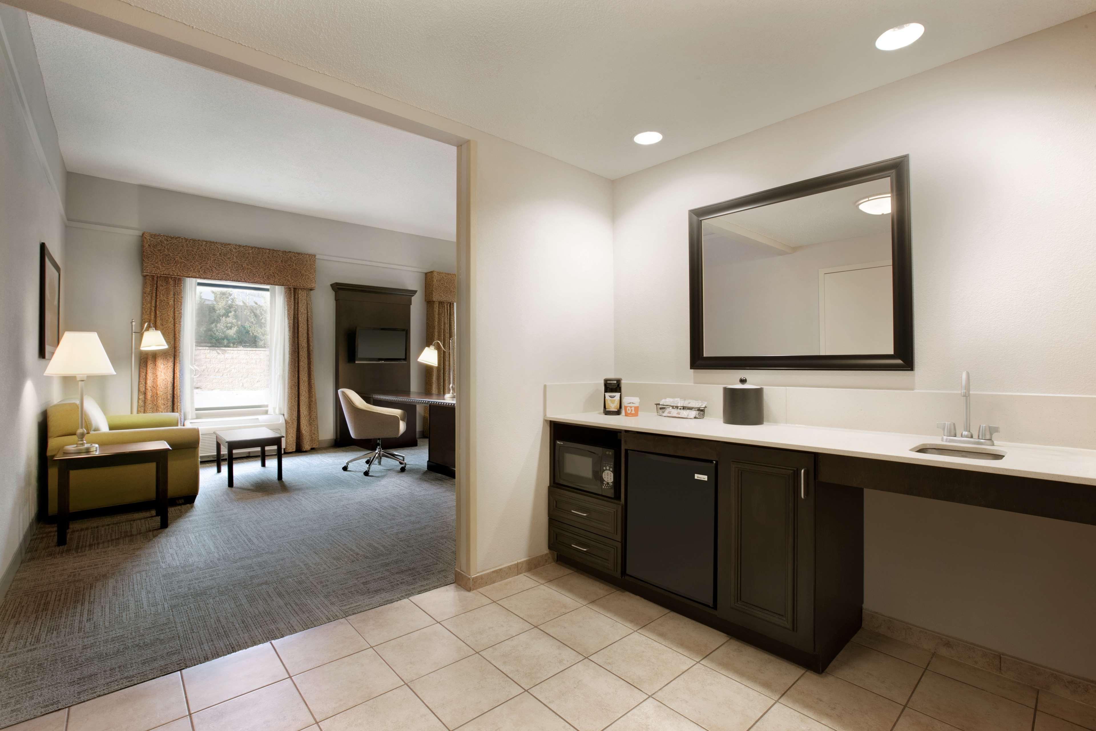 Hampton Inn & Suites Mahwah Exterior foto
