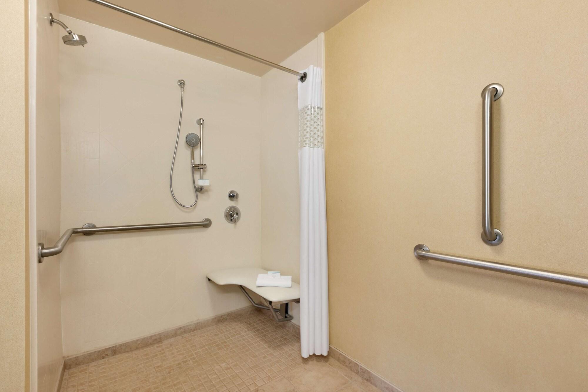 Hampton Inn & Suites Mahwah Exterior foto