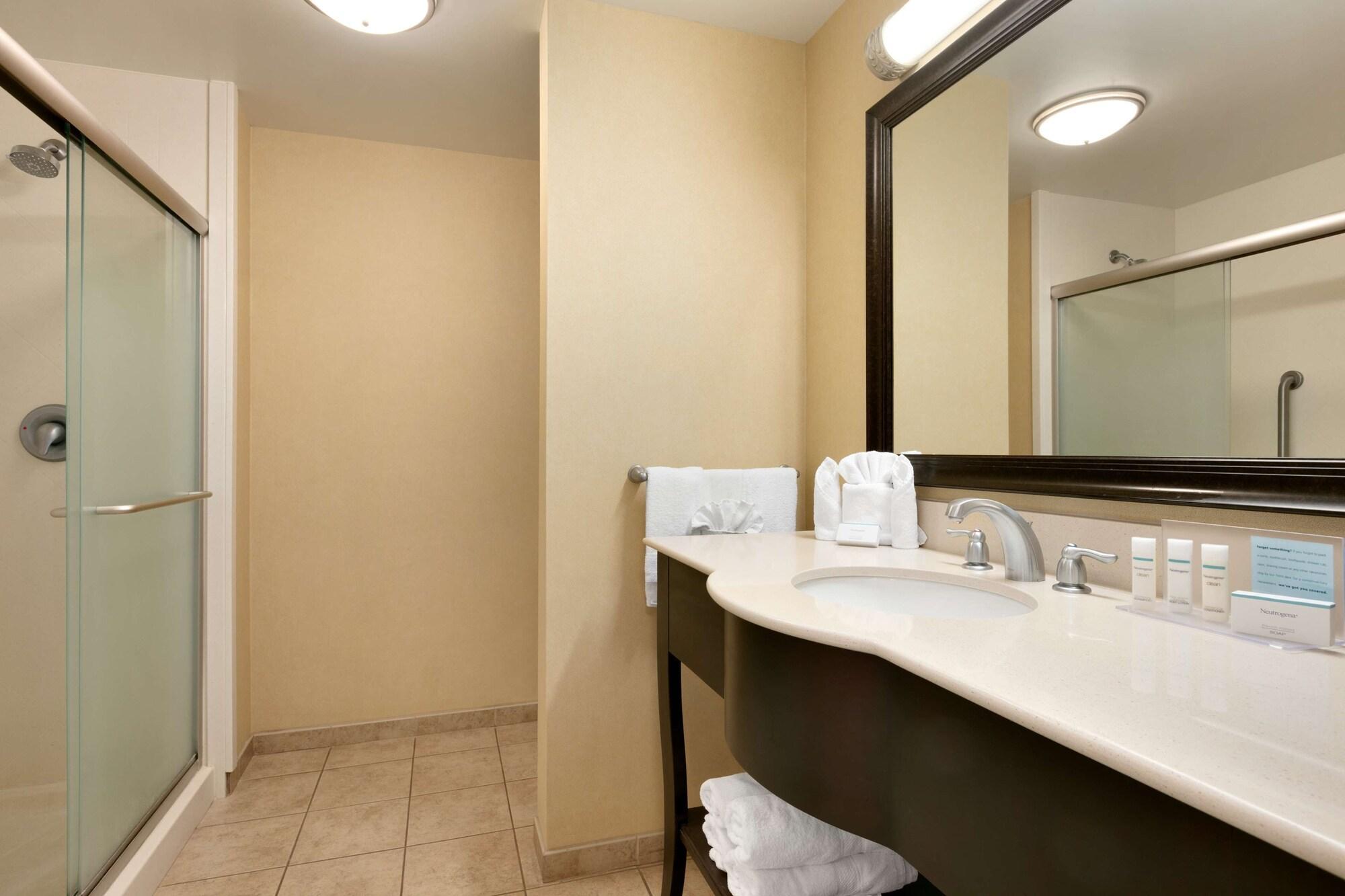 Hampton Inn & Suites Mahwah Exterior foto