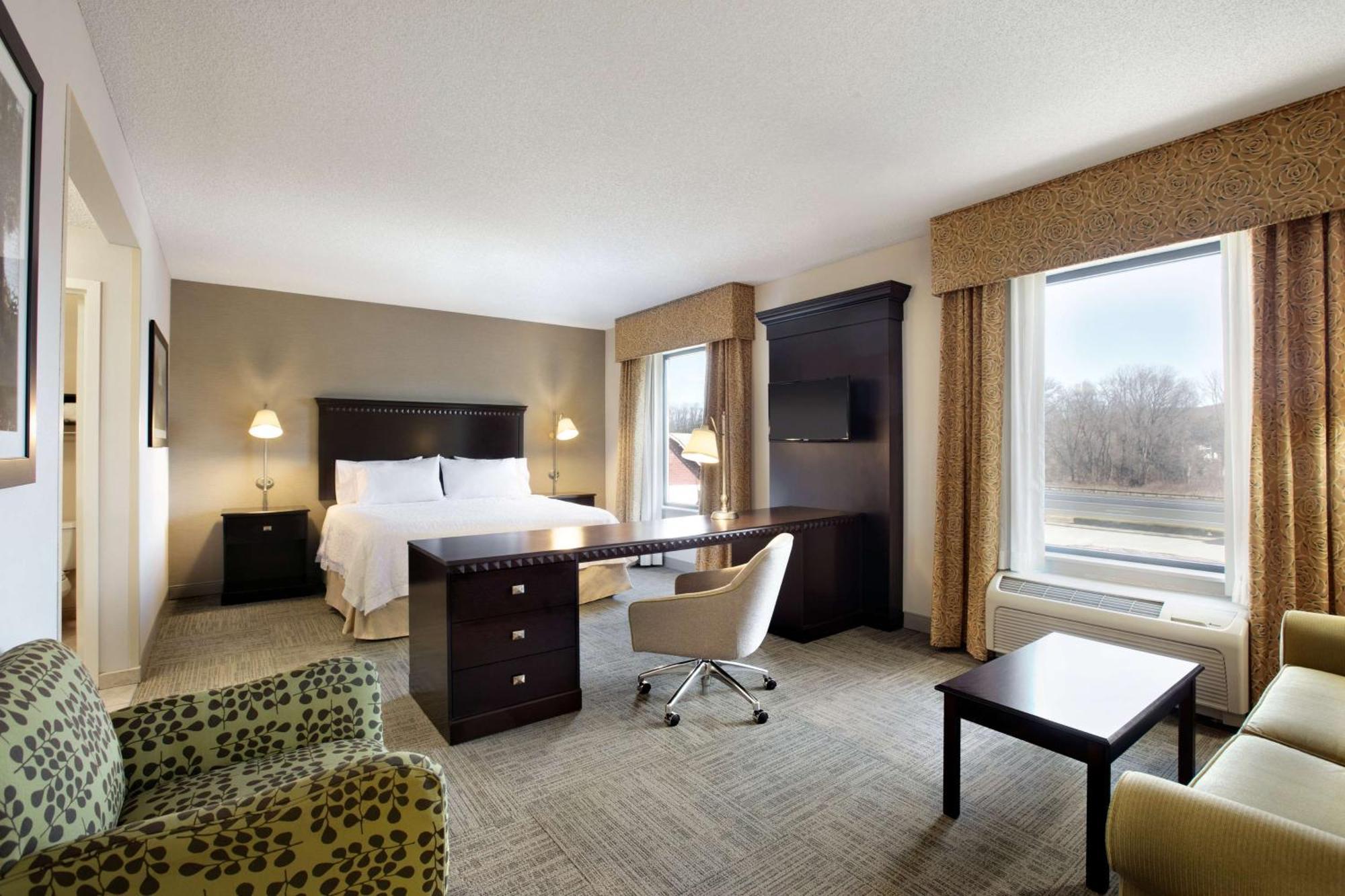 Hampton Inn & Suites Mahwah Exterior foto